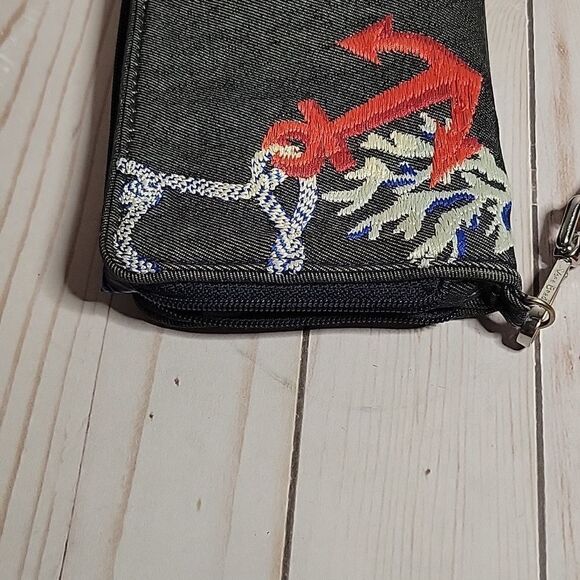 Vera Bradley RFID Beach Zip Around Wristlet Wallet  Shore Thing Coral Anchor - Picture 6 of 14